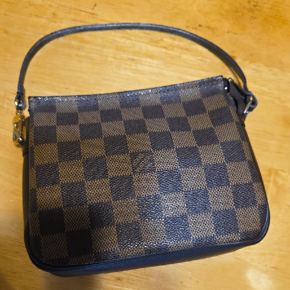 Louis Vuitton Black and Brown Checkered Shoulder Bag